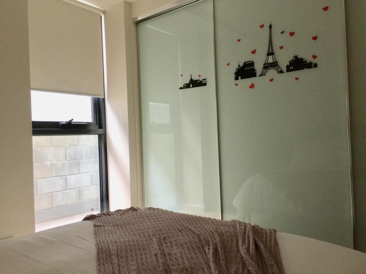 Balfours: Convenient Stay In The Heart Of Adelaide 애들레이드 외부 사진